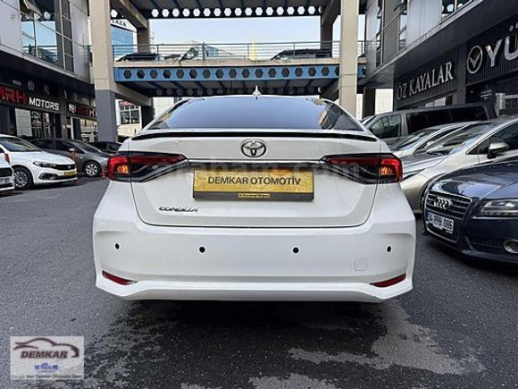 Demkar otomotivden temiz bakımlı corolla