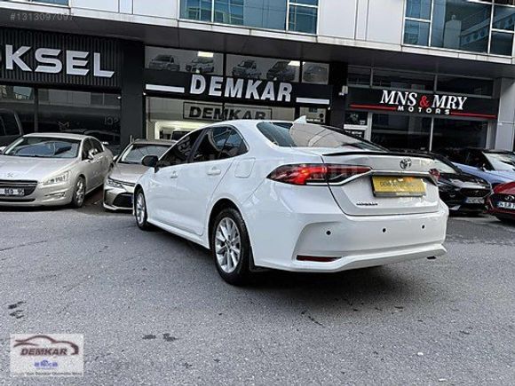 Demkar otomotivden temiz bakımlı corolla