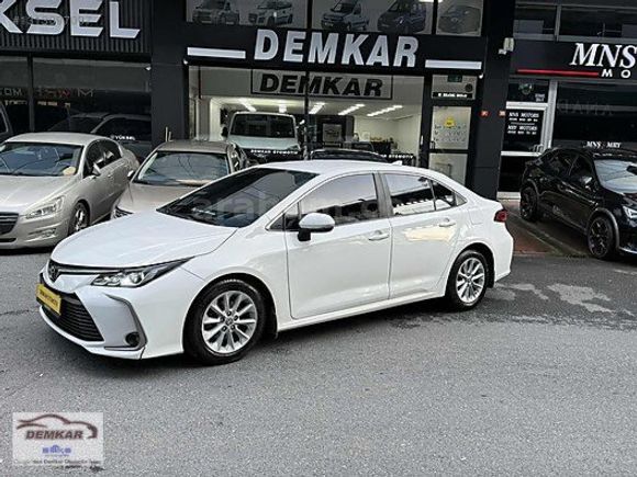 Demkar otomotivden temiz bakımlı corolla