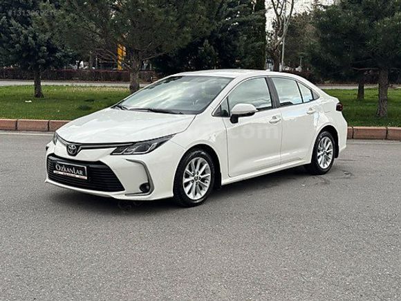 2022 TOYOTA COROLLA 1.5 DREAM 72000 KM BAKIMLI