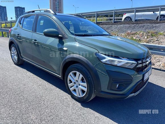 OTOMATİK 2023 SANDERO EXPRESSİON 1.0TCe 13000 KM