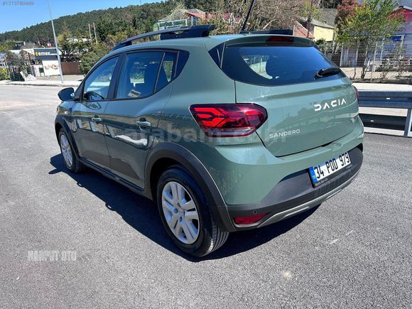 OTOMATİK 2023 SANDERO EXPRESSİON 1.0TCe 13000 KM