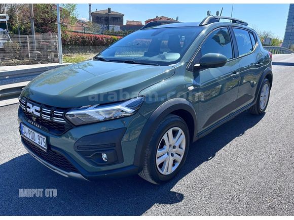 OTOMATİK 2023 SANDERO EXPRESSİON 1.0TCe 13000 KM