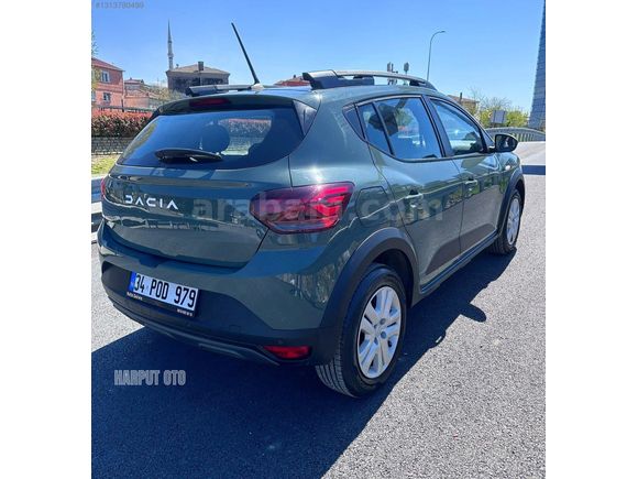 OTOMATİK 2023 SANDERO EXPRESSİON 1.0TCe 13000 KM