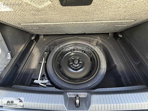 2024 VW GOLF 1.5TSİ İMPRESSİON İLK ELDEN SERVİS BAKIMLI 47.500KM