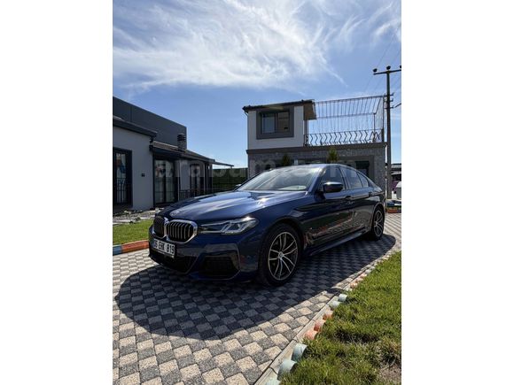 Sahibinden BMW 5 Serisi 520i 50th Year M Edition 2022 Model 