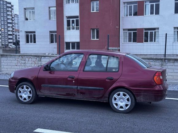 Sahibinden Renault Clio 1.4 RNA 2001 Model 