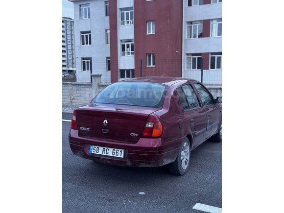 Sahibinden Renault Clio 1.4 RNA 2001 Model 