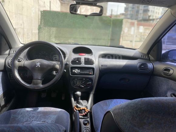 Sahibinden Peugeot 206 1.6 XT 2001 Model 