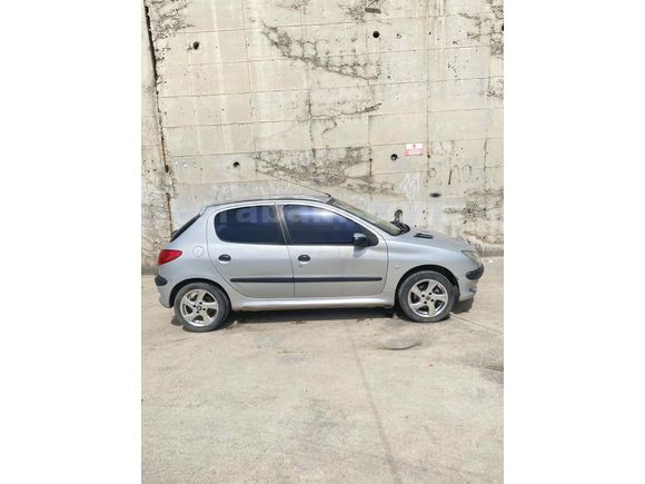 Sahibinden Peugeot 206 1.6 XT 2001 Model 