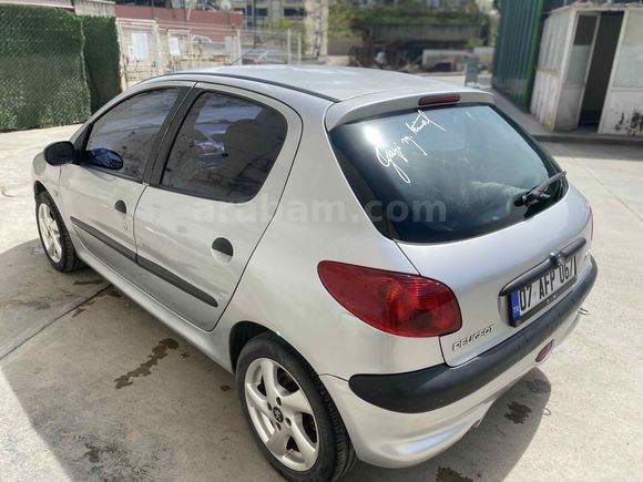 Sahibinden Peugeot 206 1.6 XT 2001 Model 