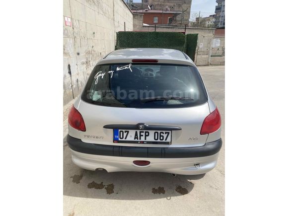Sahibinden Peugeot 206 1.6 XT 2001 Model 