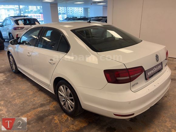 **K.K 12 AY TAKSİT İMKANI** TEKBAŞ KARTAL'DAN VW JETTA