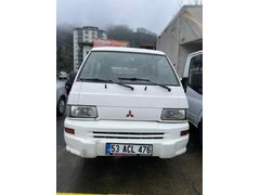 Galeriden Mitsubishi L 300 Camlı Van 2004 Model Rize