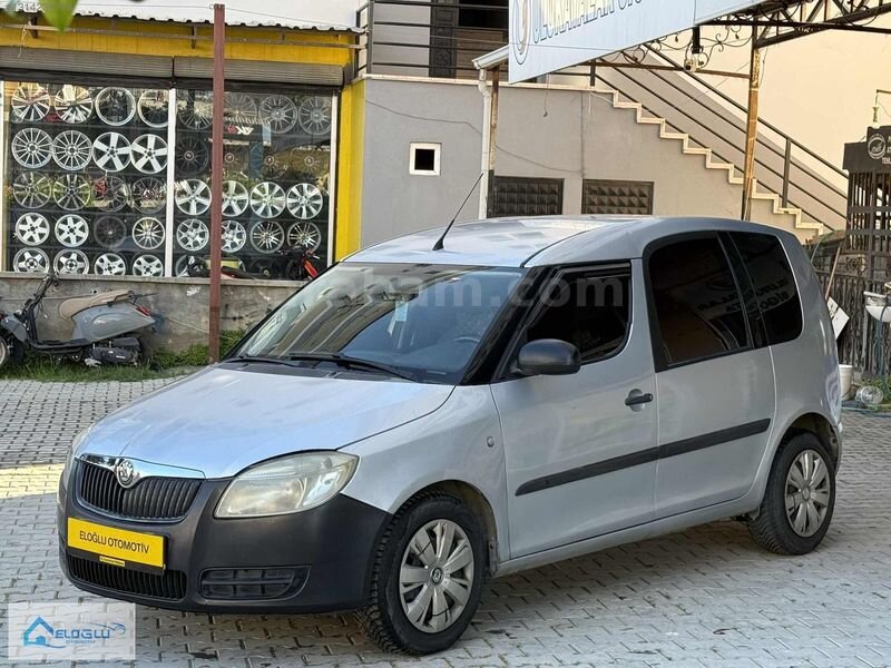 Galeriden Skoda Roomster 1.4 Style 2009 Model Antalya 209.000 km Gri