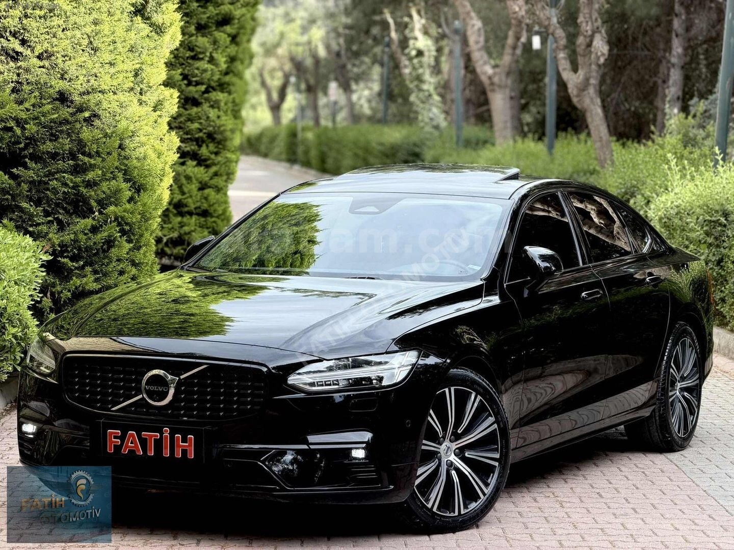 Galeriden Volvo S90 2.0 D B5 Plus Dark 2022 Model Antalya 49.900 km Siyah 2