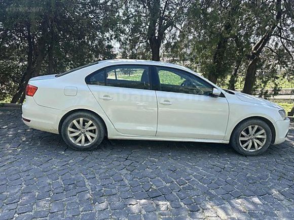 2014 MODEL OTOMATİK JETTA 207 bin km