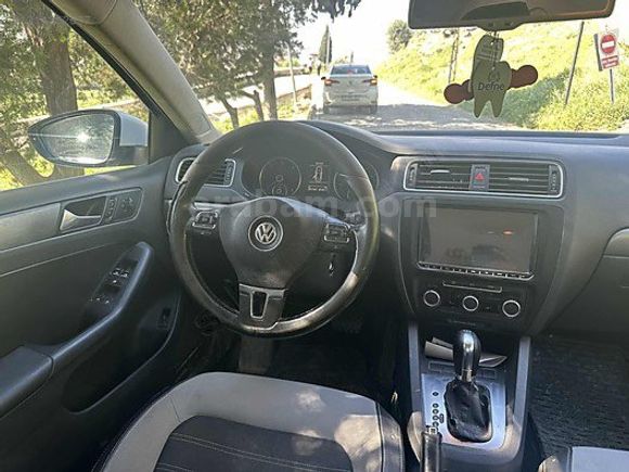 2014 MODEL OTOMATİK JETTA 207 bin km