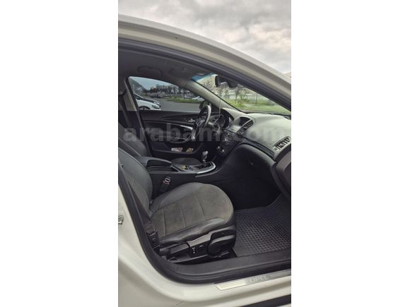 ACİL Sahibinden Opel Insignia 1.6 T Cosmo