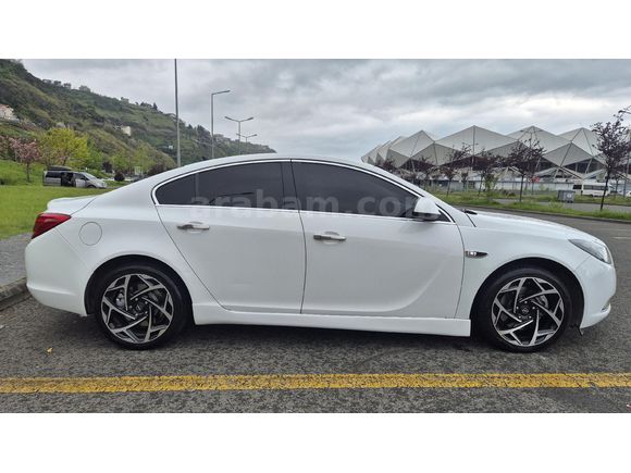 ACİL Sahibinden Opel Insignia 1.6 T Cosmo