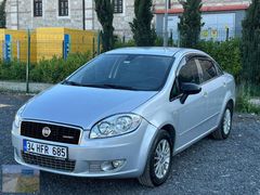 2012 LİNEA DİZEL OTOMATİK EFSANE TEMİZLİKTE MASRAFSIZ