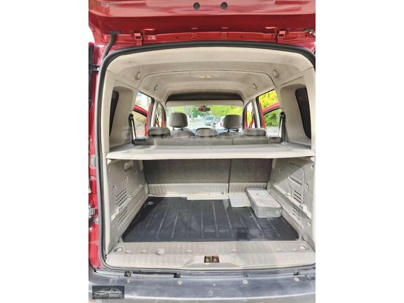 AKÇA OTOMOTİV 176000 Km 106 bg 6 İLERİ KANGO 1.5 dCİ EXPRESSİON