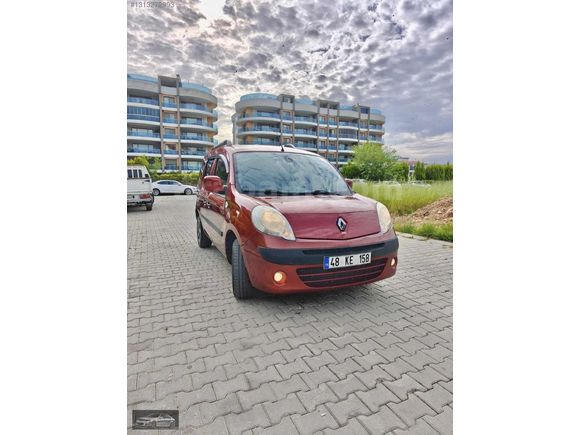AKÇA OTOMOTİV 176000 Km 106 bg 6 İLERİ KANGO 1.5 dCİ EXPRESSİON