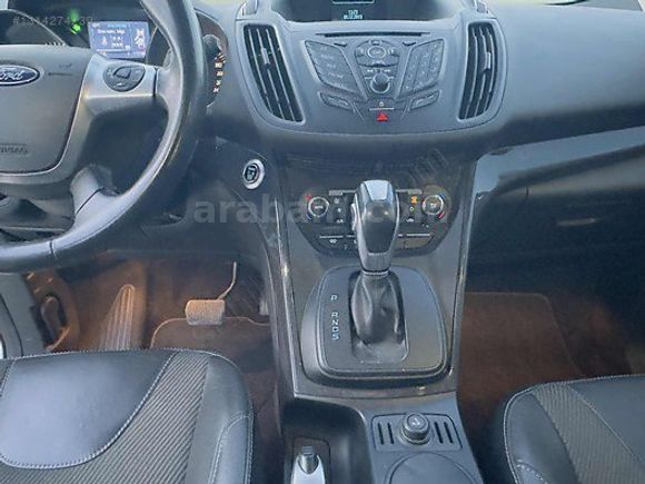 2015 MODEL FORD KUGA 1.5 EcoBoost Titanium Sanroof