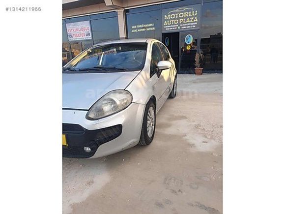 MOTORLU AUTO DAN PUNTO