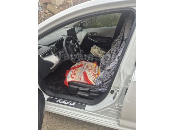Sahibinden Toyota Corolla 1.5 Flame X-Pack 2023 Model