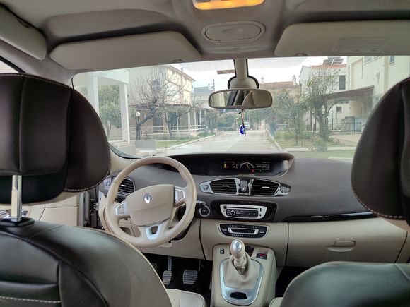ÖğretmendenSahibinden Renault Scenic 1.5 dCi Privilege 2012 Model 