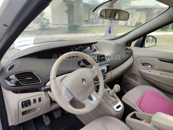 ÖğretmendenSahibinden Renault Scenic 1.5 dCi Privilege 2012 Model 