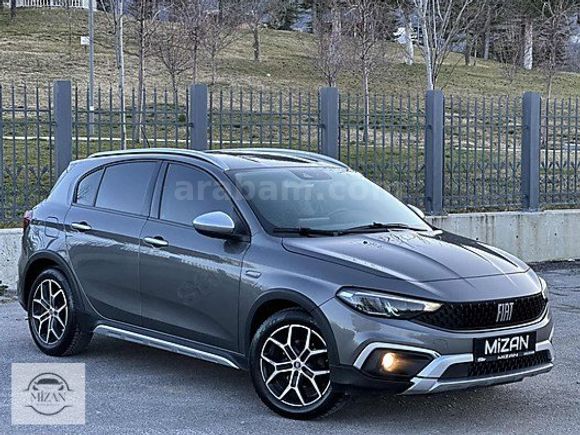 2021_FİAT EGEA CROSS 1.4_LOUNGE PAKET 95 HP_BOYASIZ_Tek Değişen