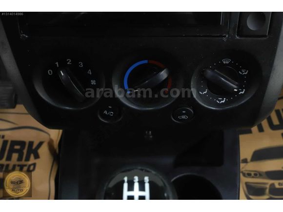 ÖZTÜRK AUTO'DAN SIFIR MOTOR SIFIR VİZE 2006 1.4 TDCİ FİESTA