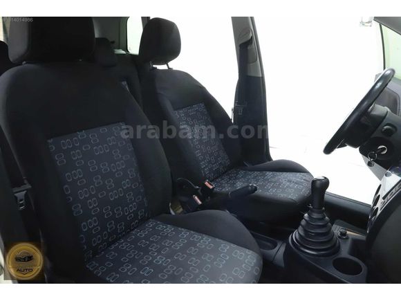 ÖZTÜRK AUTO'DAN SIFIR MOTOR SIFIR VİZE 2006 1.4 TDCİ FİESTA