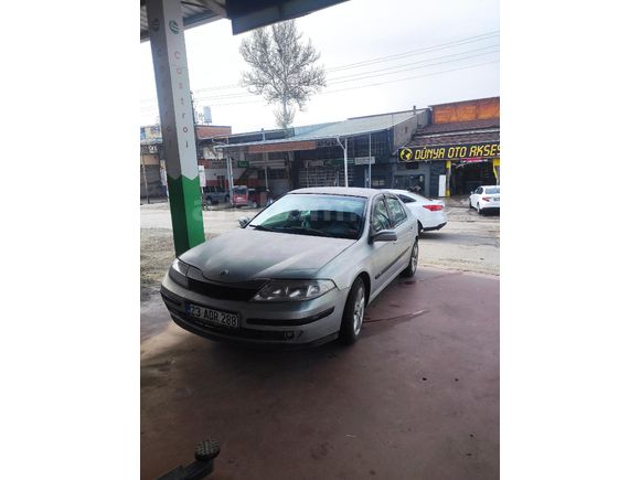 Renault Laguna 1.6 Expression ( 2004 Model )