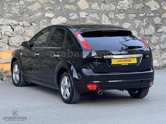 SORUNSUZ MASRAFSIZ AİLE ARACI FORD FOCUS 1.6TDCİ COLLECTION