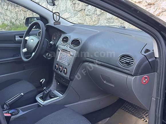 SORUNSUZ MASRAFSIZ AİLE ARACI FORD FOCUS 1.6TDCİ COLLECTION