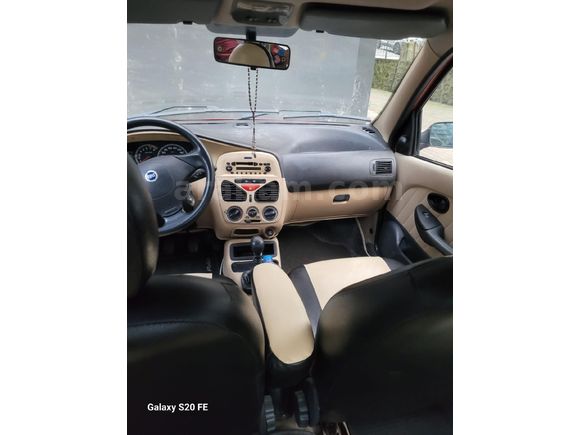 Sahibinden Fiat Palio 1.2 Active 2005 Model