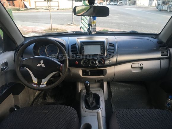 Sahibinden Mitsubishi L 200 4x2 Invite 2009 Model 