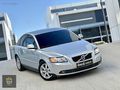 ÜNLÜDEN 2011 VOLVO S40 6 İLERİ CAM GİBİ HATASIZ