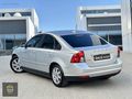ÜNLÜDEN 2011 VOLVO S40 6 İLERİ CAM GİBİ HATASIZ