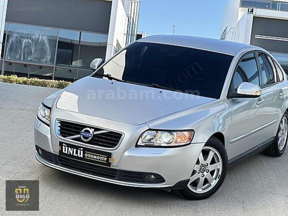 ÜNLÜDEN 2011 VOLVO S40 6 İLERİ CAM GİBİ HATASIZ