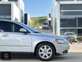 ÜNLÜDEN 2011 VOLVO S40 6 İLERİ CAM GİBİ HATASIZ