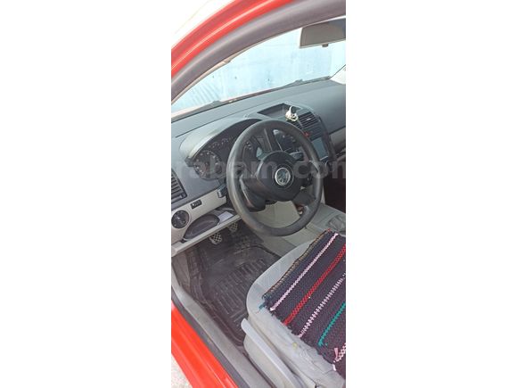Sahibinden Volkswagen Polo 1.4 Basicline 2004 Model  335.000 km Kırmızı