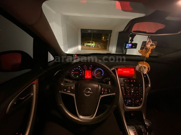 Değişensiz Temiz Bakımlı Otomatik