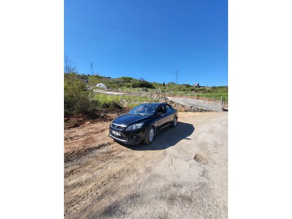 Sahibinden Ford Focus 1.6 TDCi Titanium X 2010 Model  250.000 km Siyah