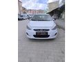 Galeriden Hyundai Accent Blue 1.6 CRDI Mode 2012 Model Van