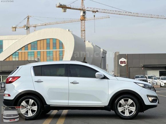EMRE_DEN_2012_KİA_SPORTAGE_1_6_GSL_PLUS_CAM_TAVAN_178_BİN_KM____