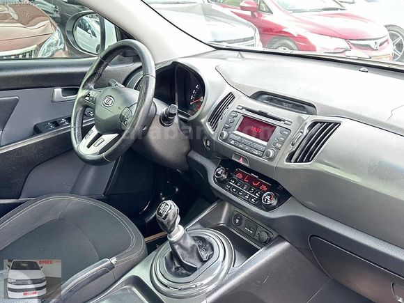 EMRE_DEN_2012_KİA_SPORTAGE_1_6_GSL_PLUS_CAM_TAVAN_178_BİN_KM____